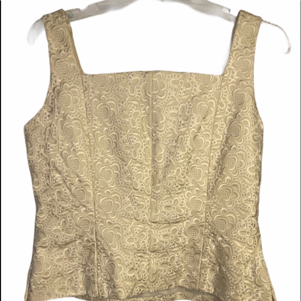 Doncaster Sport ivory sleeveless blouse size 8